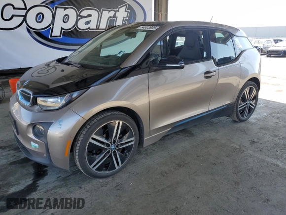 2015 BMW i3 z VIN WBY1Z4C56FV502952, wystawiony jako Copart lot #54003965 z przebiegiem 104 615 mil mil oraz Czysty tytuł • Clean title. Historia ofert i sprzedaży dostępna na DreamBid. Obrazek 1.