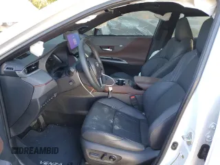2024 Toyota Venza LE with VIN JTEAAAAHXRJ161860, listed as a Copart auction lot 75363104 with 35,977 mi miles and Salvage Title. Bid and sale history available at carsss.com. Image 7.