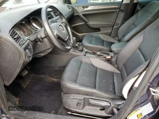 2018 Volkswagen Golf S z VIN 3VWG17AU1JM263597, wystawiony jako Copart lot #54077065 z przebiegiem 63 550 mil mil oraz Szkoda całkowita • Salvage title. Historia ofert i sprzedaży dostępna na DreamBid. Obrazek 7.