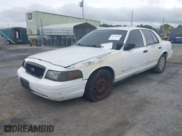 2007 Ford Police Interceptor z VIN 2FAFP71W27X105075, wystawiony jako IAAI lot #42219813 z przebiegiem Nie podano mil oraz . Historia ofert i sprzedaży dostępna na DreamBid. Obrazek 2.