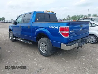 2013 Ford F-150 XL with VIN 1FTFW1EF9DFC72609, listed as a IAAI auction lot 42150526 with 229,000 mi miles. Bid and sale history available at carsss.com. Image 3.