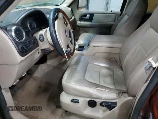 2006 Ford Expedition Eddie Bauer with VIN 1FMFU18516LB00308, listed as a Copart auction lot 44136305 with 203,633 mi miles and Clean Title. Bid and sale history available at carsss.com. Image 7.