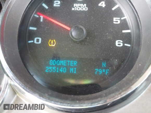 2010 Chevrolet Silverado 1500 LT with VIN 3GCRCSE01AG151249, listed as a IAAI auction lot 41952263 with 255,140 mi miles and . Bid and sale history available at DreamBid. Image 15.