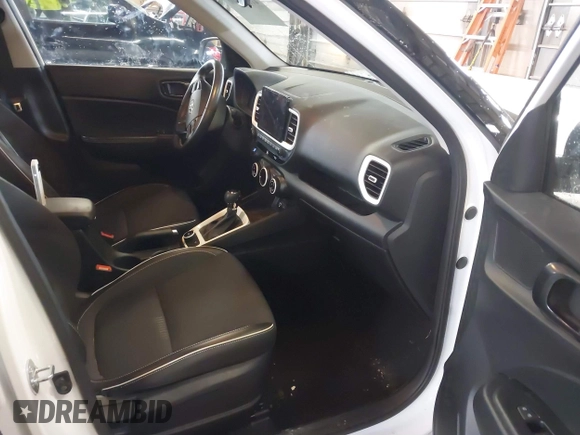 2023 Hyundai Venue Limited with VIN KMHRC8A39PU235419, listed as a IAAI auction lot 41851600 with 24,803 mi miles and . Bid and sale history available at DreamBid. Image 5.