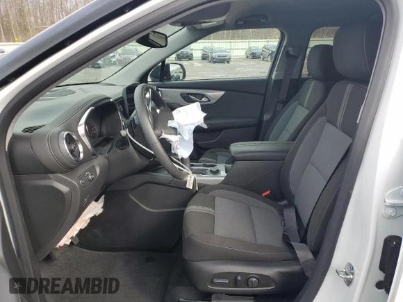 2024 Chevrolet Blazer LT with VIN 3GNKBHR45RS203471, listed as a Copart auction lot 51414145 with 4,462 mi miles and Salvage title. Bid and sale history available at DreamBid. Image 7.