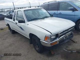 1993 Toyota Pickup DLX with VIN JT4RN93P8P5075936, listed as a IAAI auction lot 41549226 with 364,239 mi miles and . Bid and sale history available at DreamBid. Image 1.