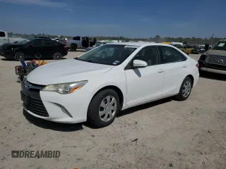 2016 Toyota Camry XLE with VIN 4T1BF1FK6GU568063, listed as a Copart auction lot 48725745 with 127,163 mi miles and Salvage Title. Bid and sale history available at carsss.com. Image 1.