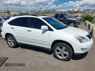 2008 Lexus RX 350 z VIN 2T2HK31U28C049150, wystawiony jako IAAI lot #42487165 z przebiegiem 98 934 mil mil oraz . Historia ofert i sprzedaży dostępna na DreamBid. Obrazek 13.