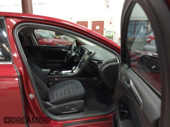 2016 Ford Fusion SE with VIN 3FA6P0H72GR133978, listed as a IAAI auction lot 42707080 with 49,220 mi miles and . Bid and sale history available at DreamBid. Image 5.