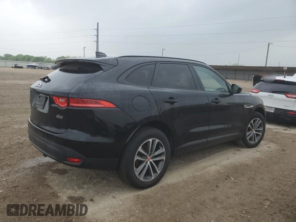 2018 Jaguar F-Pace 20d Premium with VIN SADCJ2FN5JA258135, listed as a Copart auction lot 51066355 with 133,215 mi miles and Clean title. Bid and sale history available at DreamBid. Image 3.