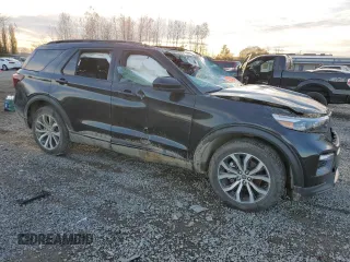 2022 Ford Explorer ST with VIN 1FM5K8GC2NGA45014, listed as a Copart auction lot 79695074 with 0 mi miles and Salvage Title. Bid and sale history available at carsss.com. Image 4.