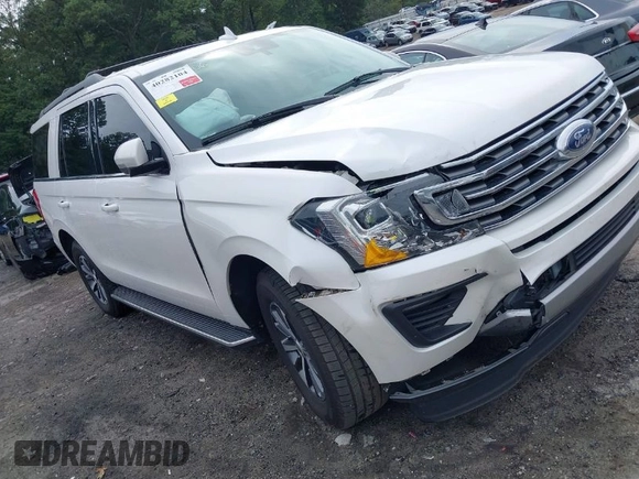 2018 Ford Expedition XLT with VIN 1FMJU1HT9JEA48285, listed as a IAAI auction lot 40282104 with 79,476 mi miles. Bid and sale history available at carsss.com. Image 1.