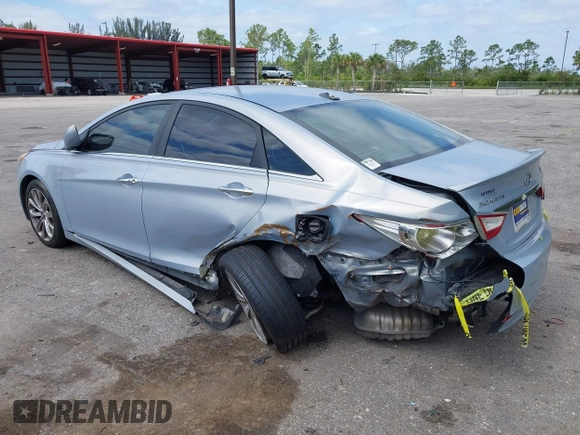 2012 Hyundai Sonata SE with VIN 5NPEC4AB9CH475853, listed as a IAAI auction lot 42084329 with 143,146 mi miles and . Bid and sale history available at carsss.com. Image 3.
