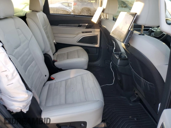 2023 Kia Telluride SX X-Line with VIN 5XYP5DGC9PG348620, listed as a Copart auction lot 84969524 with 39,489 mi miles and Salvage title. Bid and sale history available at DreamBid. Image 11.