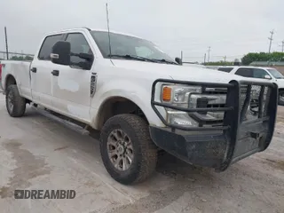 2022 Ford Super Duty F-250 SRW XL with VIN 1FT7W2B68NED77390, listed as a IAAI auction lot 41934588 with 193,568 mi miles. Bid and sale history available at carsss.com. Image 1.