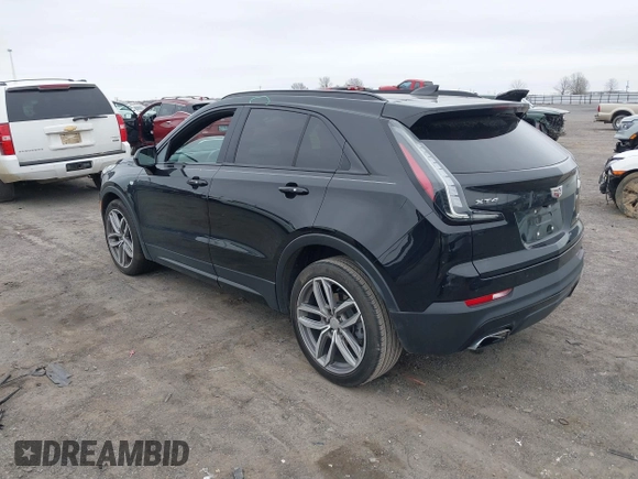 2019 Cadillac XT4 FWD Sport z VIN 1GYFZER49KF178096, wystawiony jako IAAI lot #41611247 z przebiegiem 37 971 mil mil oraz . Historia ofert i sprzedaży dostępna na DreamBid. Obrazek 3.