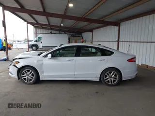 2016 Ford Fusion SE with VIN 3FA6P0H71GR386404, listed as a IAAI auction lot 41974062 with 104,018 mi miles. Bid and sale history available at carsss.com. Image 15.