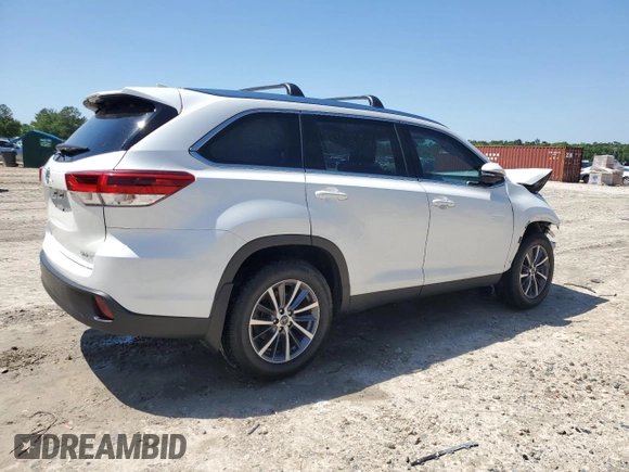 2019 Toyota Highlander SE with VIN 5TDJZRFH9KS571773, listed as a Copart auction lot 52121355 with 101,534 mi miles and Non Repairable. Bid and sale history available at carsss.com. Image 3.