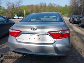 2016 Toyota Camry XLE with VIN 4T4BF1FK5GR582980, listed as a IAAI auction lot 42145802 with 85,702 mi miles and . Bid and sale history available at DreamBid. Image 17.
