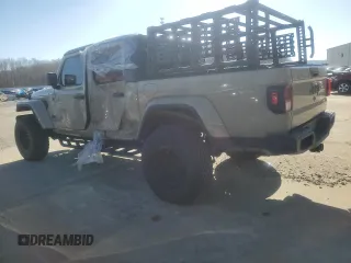 2022 Jeep Gladiator Willys with VIN 1C6HJTAG8NL170875, listed as a Copart auction lot 42949515 with 27,770 mi miles and Salvage title. Bid and sale history available at DreamBid. Image 2.