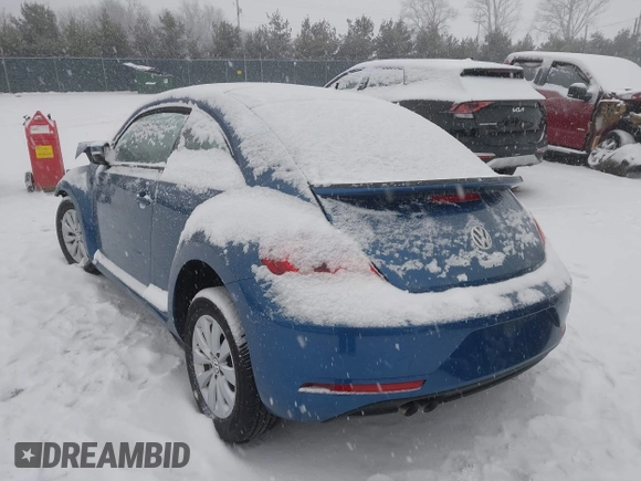 2019 Volkswagen Beetle S с VIN 3VWFD7ATXKM719544, выставлен на аукционе IAAI как лот 41565506 с пробегом 21 734 миль миль и . История ставок и продаж доступна на DreamBid. Изображение 3.