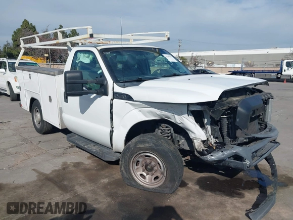 2016 Ford Super Duty F-250 SRW XL with VIN 1FDBF2A66GEC26011, listed as a IAAI auction lot 41383279 with 81,996 mi miles. Bid and sale history available at carsss.com. Image 1.