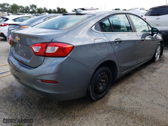 2018 Chevrolet Cruze LT with VIN 1G1BE5SM7J7155492, listed as a Copart auction lot 64747544 with 47,784 mi miles and Salvage Title. Bid and sale history available at carsss.com. Image 3.