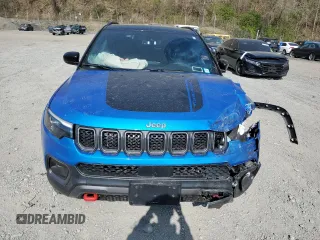 2023 Jeep Compass Trailhawk with VIN 3C4NJDDN2PT510783, listed as a Copart auction lot 54378135 with 17,361 mi miles and Salvage title. Bid and sale history available at DreamBid. Image 5.