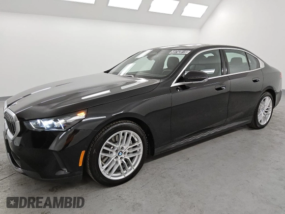 2024 BMW 5 Series 530i xDrive with VIN WBA53FJ09RCS45550, listed as a Copart auction lot 49742815 with 16,478 mi miles and Clean Title. Bid and sale history available at carsss.com. Image 1.