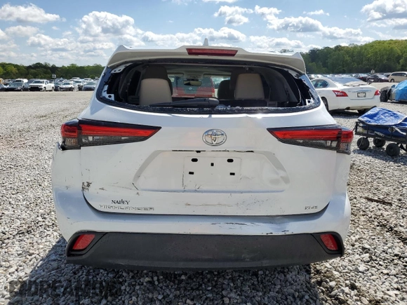 2023 Toyota Highlander L z VIN 5TDKDRAH7PS519415, wystawiony jako Copart lot #52688075 z przebiegiem 24 022 mil mil oraz Szkoda całkowita • Salvage title. Historia ofert i sprzedaży dostępna na DreamBid. Obrazek 6.