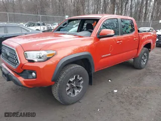 2018 Toyota Tacoma SR with VIN 3TMCZ5AN4JM161623, listed as a IAAI auction lot 41677439 with 75,549 mi miles. Bid and sale history available at carsss.com. Image 2.