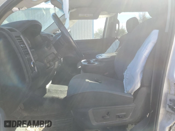 2021 Ram 1500 Tradesman с VIN 3C6RR6KG1MG551573, выставлен на аукционе Copart как лот 48013005 с пробегом 161 136 миль миль и На запчасти • Non repairable. История ставок и продаж доступна на DreamBid. Изображение 7.