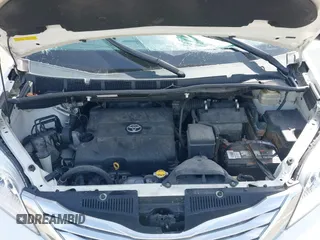 2011 Toyota Sienna XLE AAS with VIN 5TDYK3DC8BS085477, listed as a IAAI auction lot 41934541 with 131,768 mi miles and . Bid and sale history available at DreamBid. Image 10.
