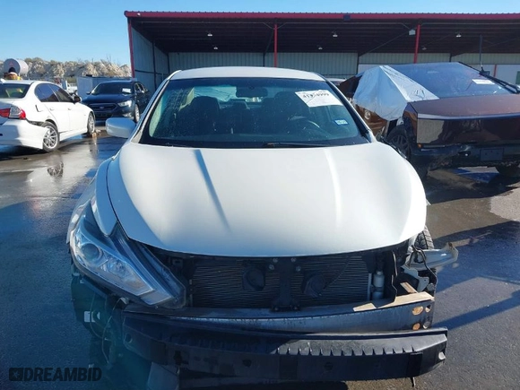 2016 Nissan Altima 2.5 SR with VIN 1N4AL3AP7GN366548, listed as a IAAI auction lot 41354999 with 90,565 mi miles. Bid and sale history available at carsss.com. Image 13.
