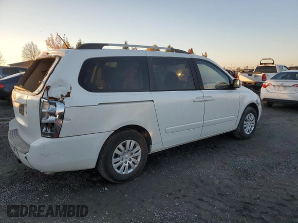 2011 Kia Sedona LX with VIN KNDMG4C72B6409873, listed as a Copart auction lot 78743494 with 137,161 mi miles and Clean Title. Bid and sale history available at carsss.com. Image 3.