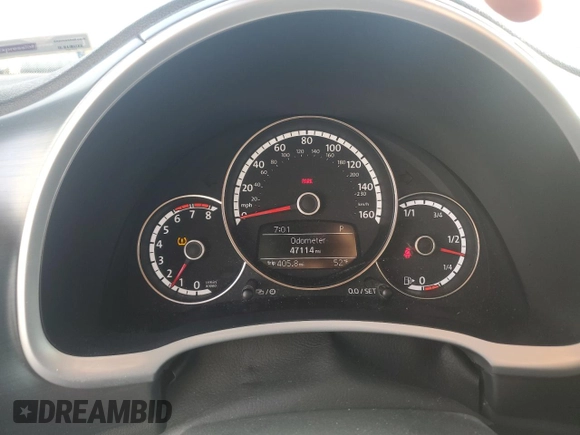 2016 Volkswagen Beetle S with VIN 3VW517AT2GM823862, listed as a Copart auction lot 48981785 with 47,114 mi miles and Salvage Title. Bid and sale history available at DreamBid. Image 9.