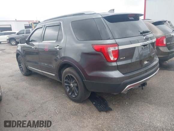 2016 Ford Explorer XLT with VIN 1FM5K7DH0GGD01597, listed as a IAAI auction lot 42069036 with 160,185 mi miles and . Bid and sale history available at carsss.com. Image 3.