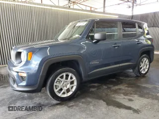 2023 Jeep Renegade Latitude z VIN ZACNJDB12PPP70699, wystawiony jako Copart lot #61409975 z przebiegiem 26 504 mil mil oraz Czysty tytuł • Clean title. Historia ofert i sprzedaży dostępna na DreamBid. Obrazek 1.