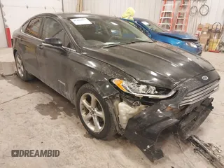 2014 Ford Fusion SE Hybrid with VIN 3FA6P0LU5ER250397, listed as a IAAI auction lot 41498017 with 213,876 mi miles. Bid and sale history available at carsss.com. Image 1.