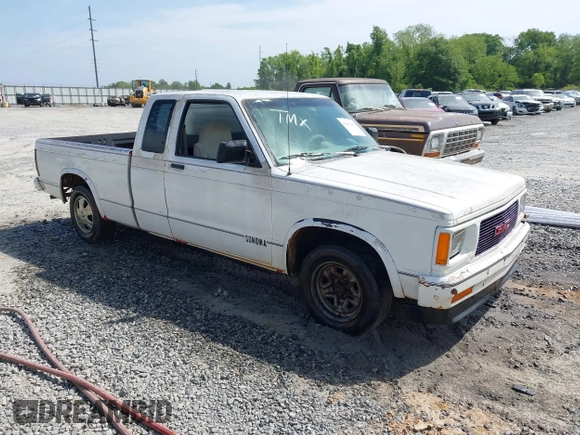 1993 GMC Sonoma with VIN 1GTCS19Z2P0520046, listed as a IAAI auction lot 42071461 with 236,599 mi miles and . Bid and sale history available at carsss.com. Image 1.