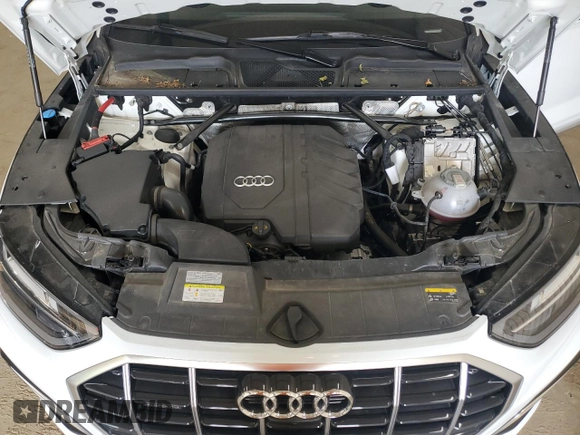 2021 Audi Q5 Premium Plus with VIN WA1BAAFY2M2085632, listed as a Copart auction lot 59836805 with 22,059 mi miles and Salvage title. Bid and sale history available at DreamBid. Image 11.