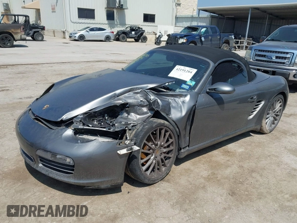 2007 Porsche Boxster S z VIN WP0CB29887U731046, wystawiony jako IAAI lot #42191204 z przebiegiem 153 037 mil mil oraz . Historia ofert i sprzedaży dostępna na DreamBid. Obrazek 17.