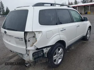2010 Subaru Forester 2.5X Limited with VIN JF2SH6DC8AH743065, listed as a IAAI auction lot 41842167 with 126,512 mi miles. Bid and sale history available at carsss.com. Image 4.