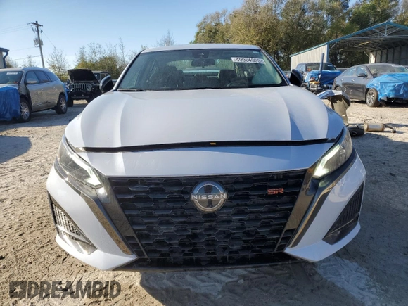 2023 Nissan Altima SR z VIN 1N4BL4CV0PN395220, wystawiony jako Copart lot #49964305 z przebiegiem 36 275 mil mil oraz Szkoda całkowita • Salvage title. Historia ofert i sprzedaży dostępna na DreamBid. Obrazek 5.