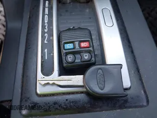 2006 Ford Mustang GT Deluxe с VIN 1ZVFT82H865196619, выставлен на аукционе IAAI как лот 42408724 с пробегом 199 280 миль миль и . История ставок и продаж доступна на DreamBid. Изображение 11.