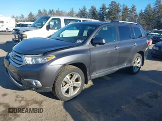 2012 Toyota Highlander Limited with VIN 5TDDK3EH3CS151170, listed as a IAAI auction lot 41710186 with 199,412 mi miles. Bid and sale history available at carsss.com. Image 18.