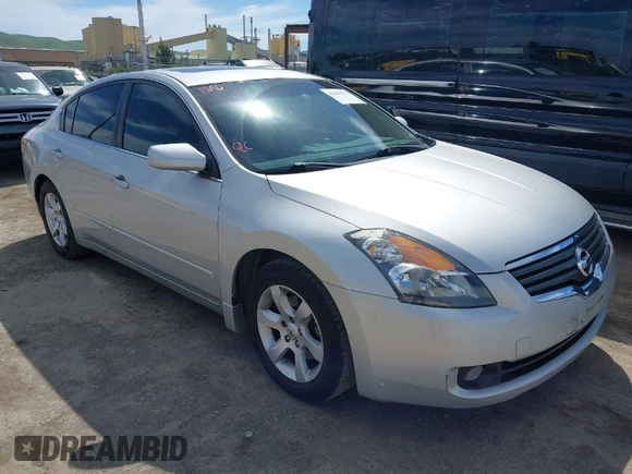 2009 Nissan Altima SL with VIN 1N4AL21E19N558303, listed as a IAAI auction lot 42019573 with 171,016 mi miles and . Bid and sale history available at DreamBid. Image 1.