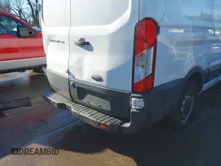 2016 Ford Transit Cargo with VIN 1FTYE1ZM6GKA26116, listed as a IAAI auction lot 41239816 with 173,115 mi miles and . Bid and sale history available at carsss.com. Image 18.