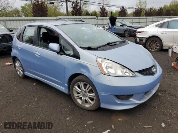 2009 Honda Fit Sport z VIN JHMGE88619S045049, wystawiony jako Copart lot #54223135 z przebiegiem 107 601 mil mil oraz Szkoda całkowita • Salvage title. Historia ofert i sprzedaży dostępna na DreamBid. Obrazek 4.