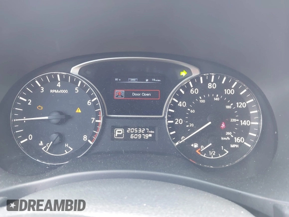 2015 Nissan Pathfinder Platinum with VIN 5N1AR2MM2FC649787, listed as a IAAI auction lot 42730039 with 205,327 mi miles and . Bid and sale history available at DreamBid. Image 7.